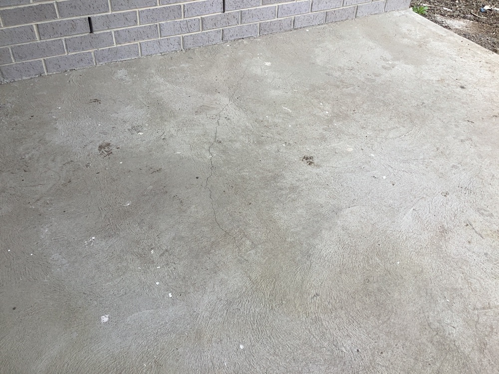 Slab cracking at 2mm to 4mm, beyond the tolerance, recorded during a pre-handover inspection in Donnybrook