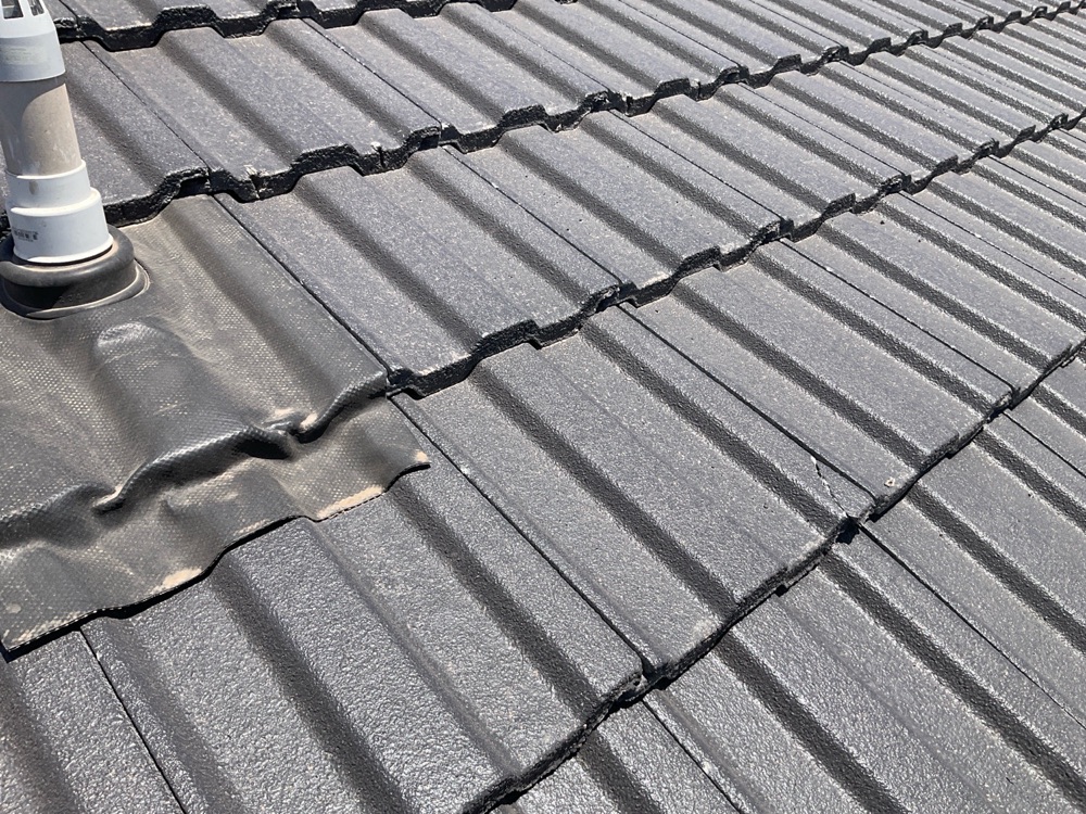 Additional cracked tiles noted above living areas, recorded during a building and pest inspection in Donnybrook